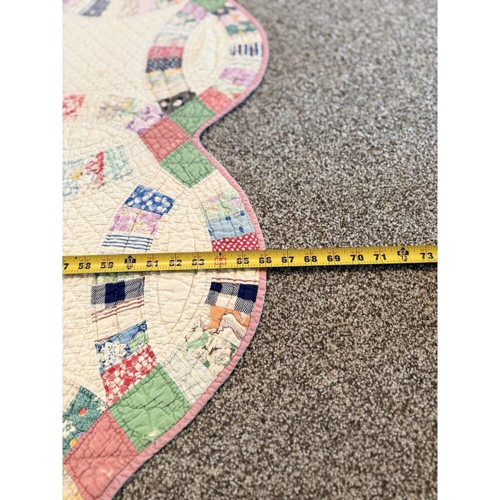 Vintage 1930's Handmade Quilt Double Wedding Ring Feed Sack Cotton Scalloped - Picture 6 of 11